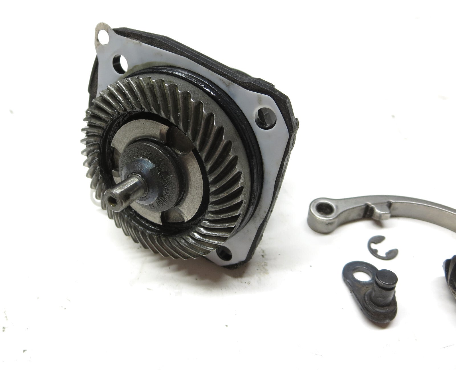 Metabo 316060590 Safety Clutch Assembly W/ Pinion for 17-150 Quick Angle Grinder