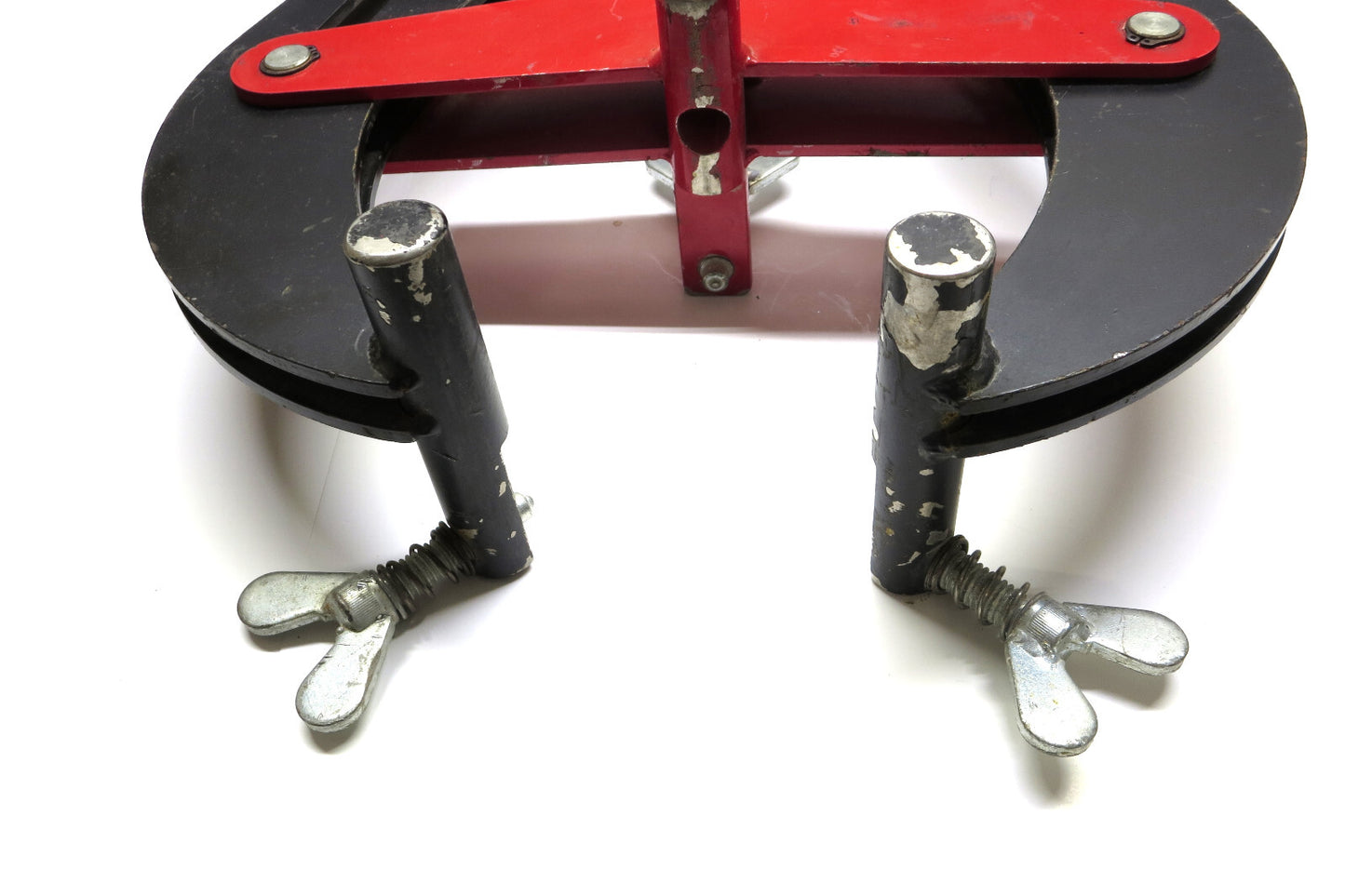 B & B Pipe Mathey 1222A Adjustable Pipe Clamp 6 To 14 in.
