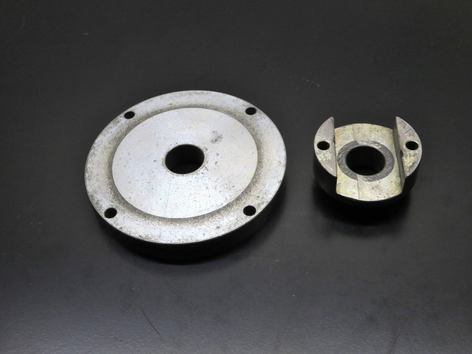 Skidmore Wilhelm 7/8" Bolt Plate M-514 and 7/8" Bushing M-714 Set 7/8 in. HH