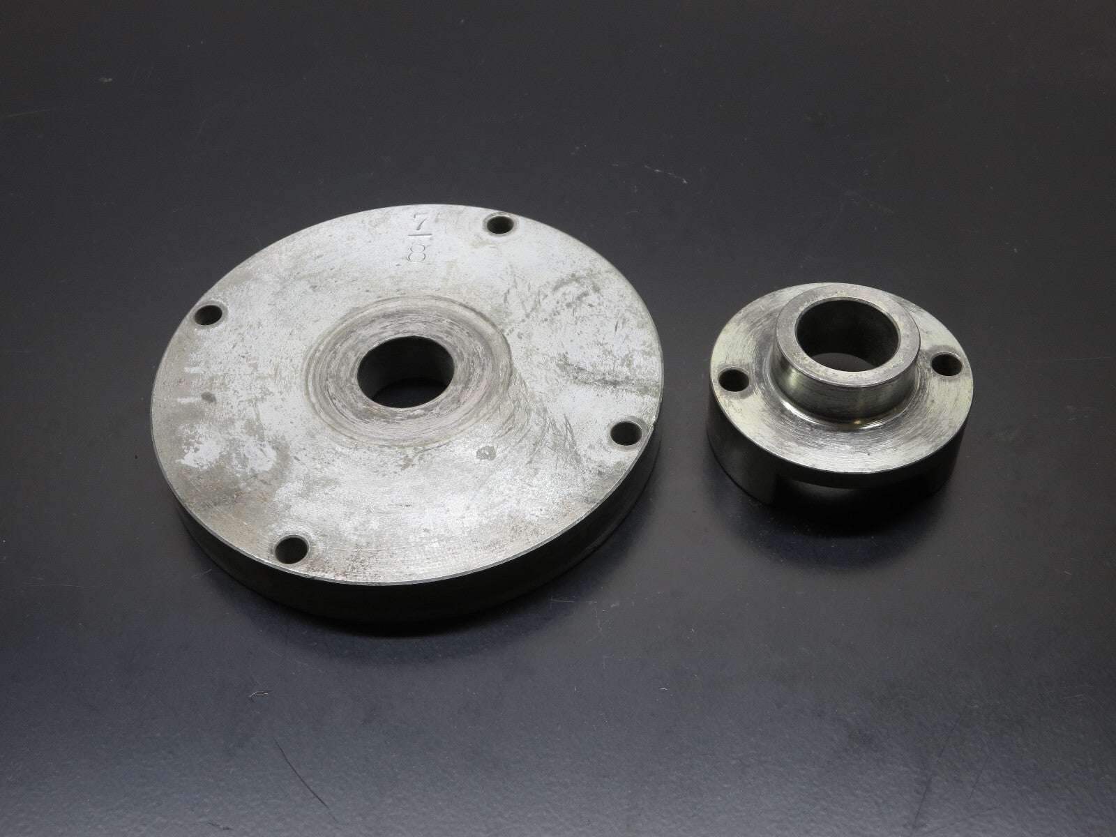 Skidmore Wilhelm 7/8" Bolt Plate M-514 and 7/8" Bushing M-714 Set 7/8 in. HH