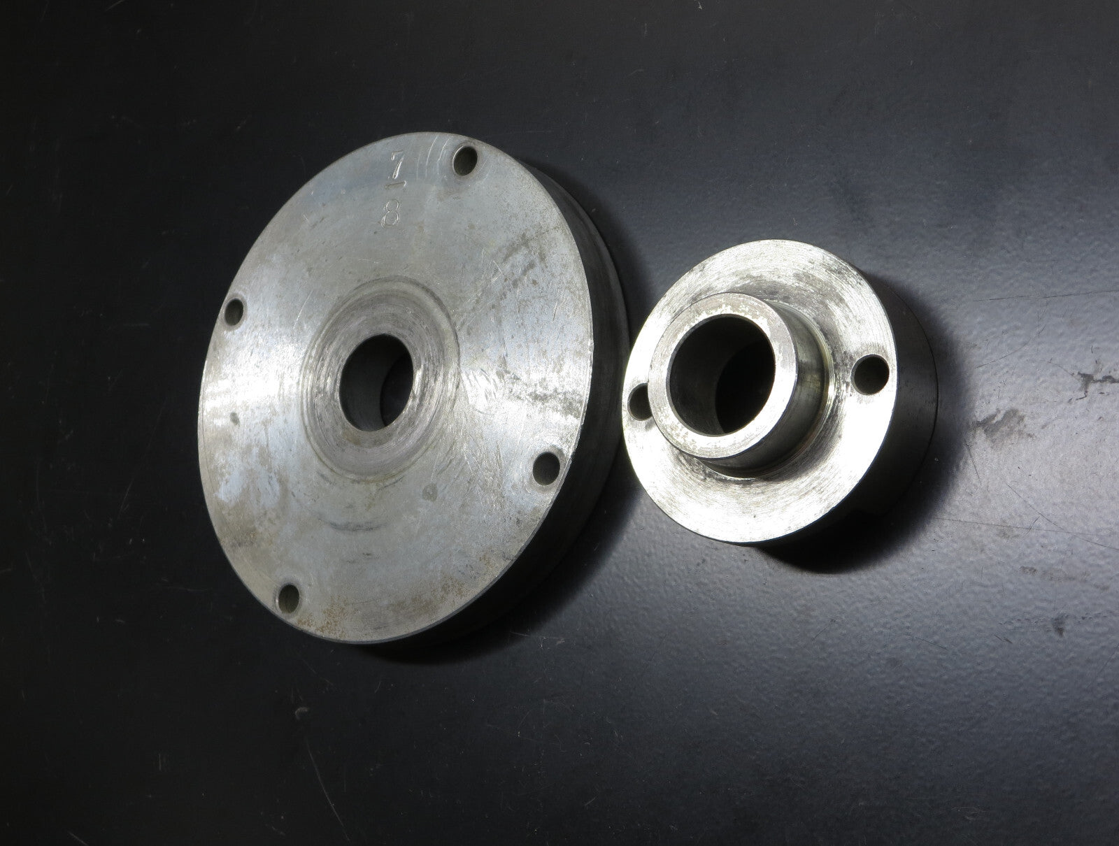Skidmore Wilhelm 7/8" Bolt Plate M-514 and 7/8" Bushing M-714 Set 7/8 in. HH