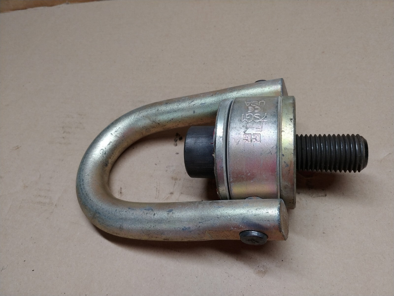 Crosby Swivel Hoist Ring WLL 15,000 LB, 1-1/4 - 7 TPI 2.21" Proj. 1016975 HR-125