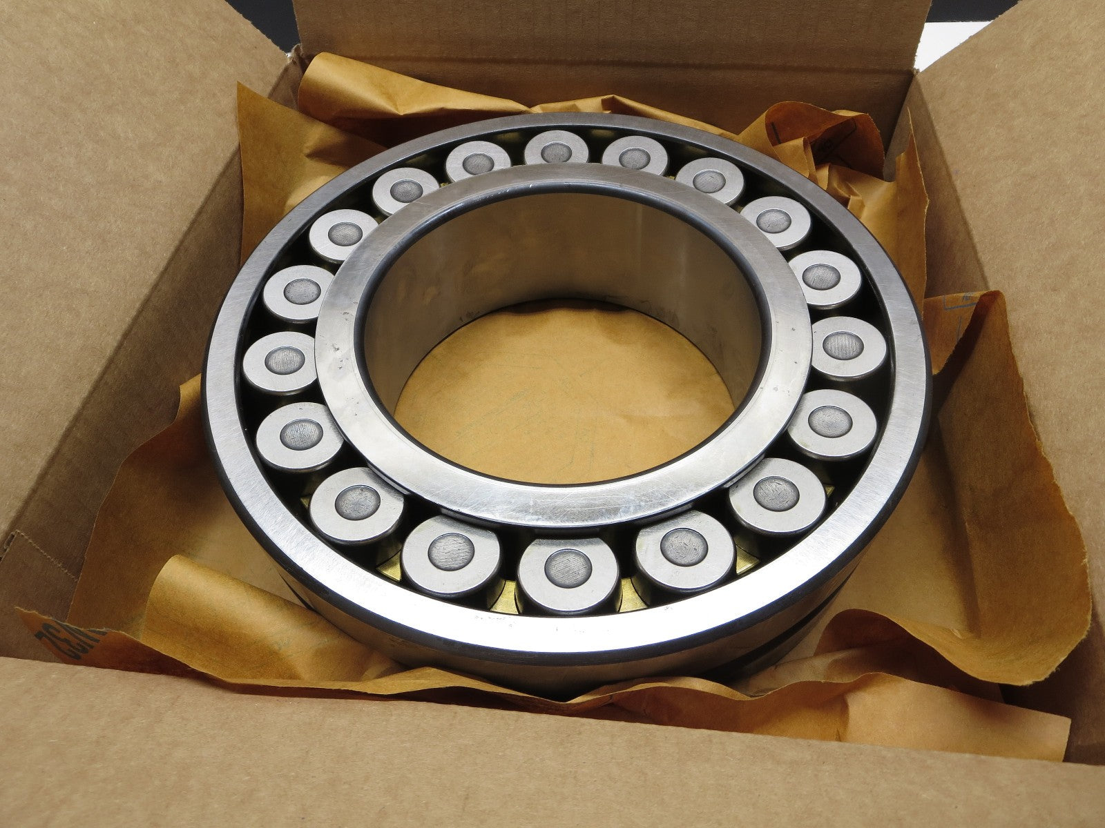 FAG Roller Bearing 22230-EASK.M.C3 150mm x 270mm x 73mm 1:12 Tapered Bore