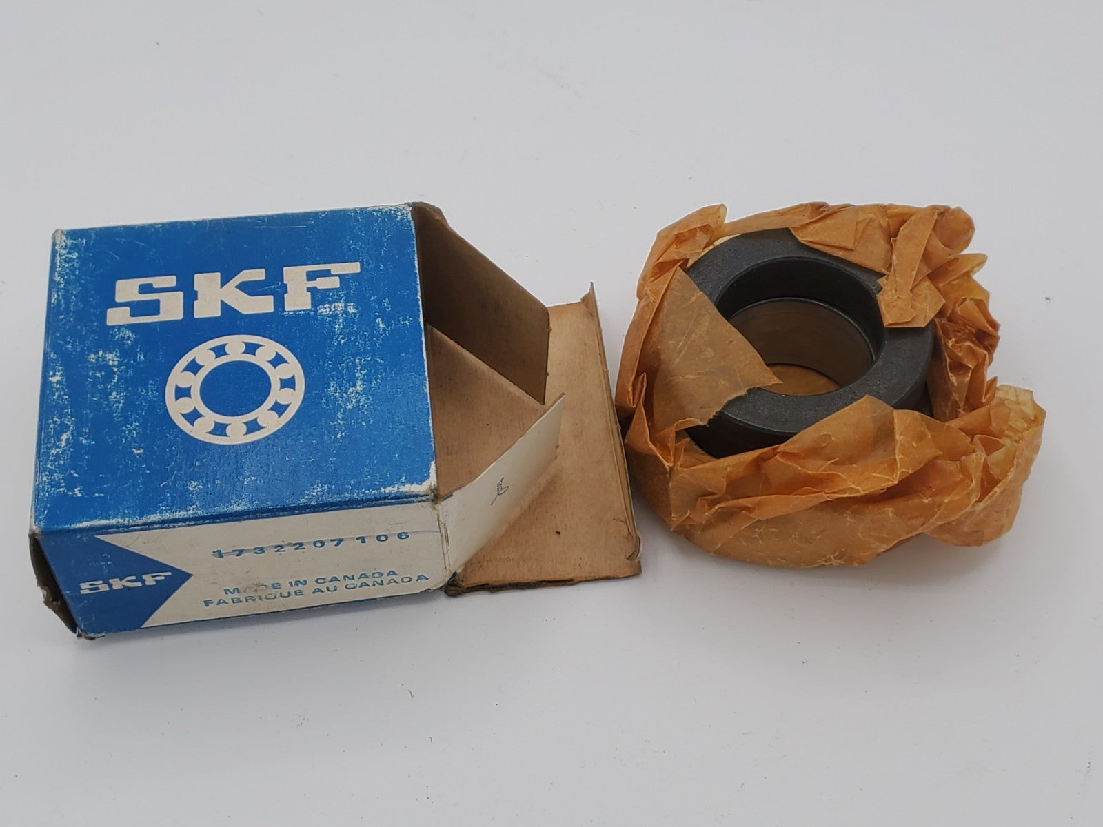 SKF 1732207-106 Insert Bearing 1-3/16" Bore w/ Eccentric Collar – YAR 207-2F 