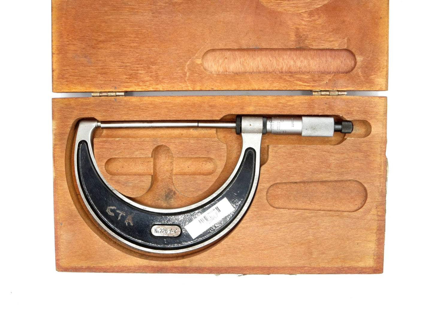 Starrett 226RL-4 Outside Micrometer, 3-4" Range w/ 3" Standard and Case 226RLZ-4