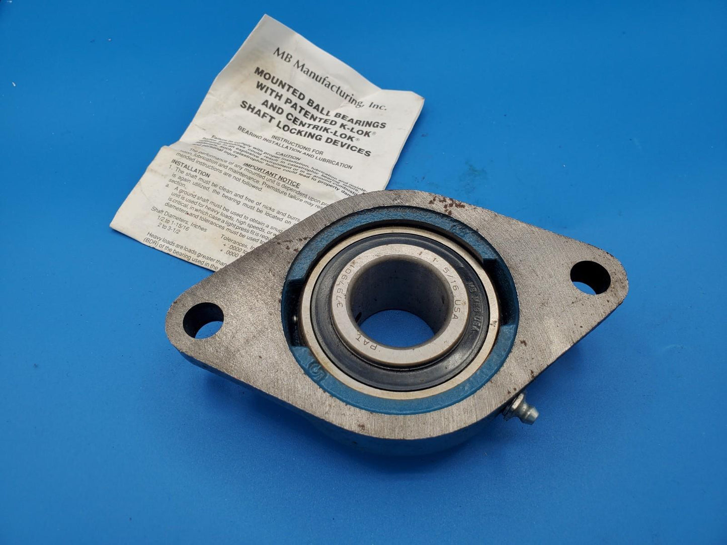 MB Manufacturing FC2 25 1 5/16 2-Bolt Flange Bearing Pat'd USA 1-5/16" NOS