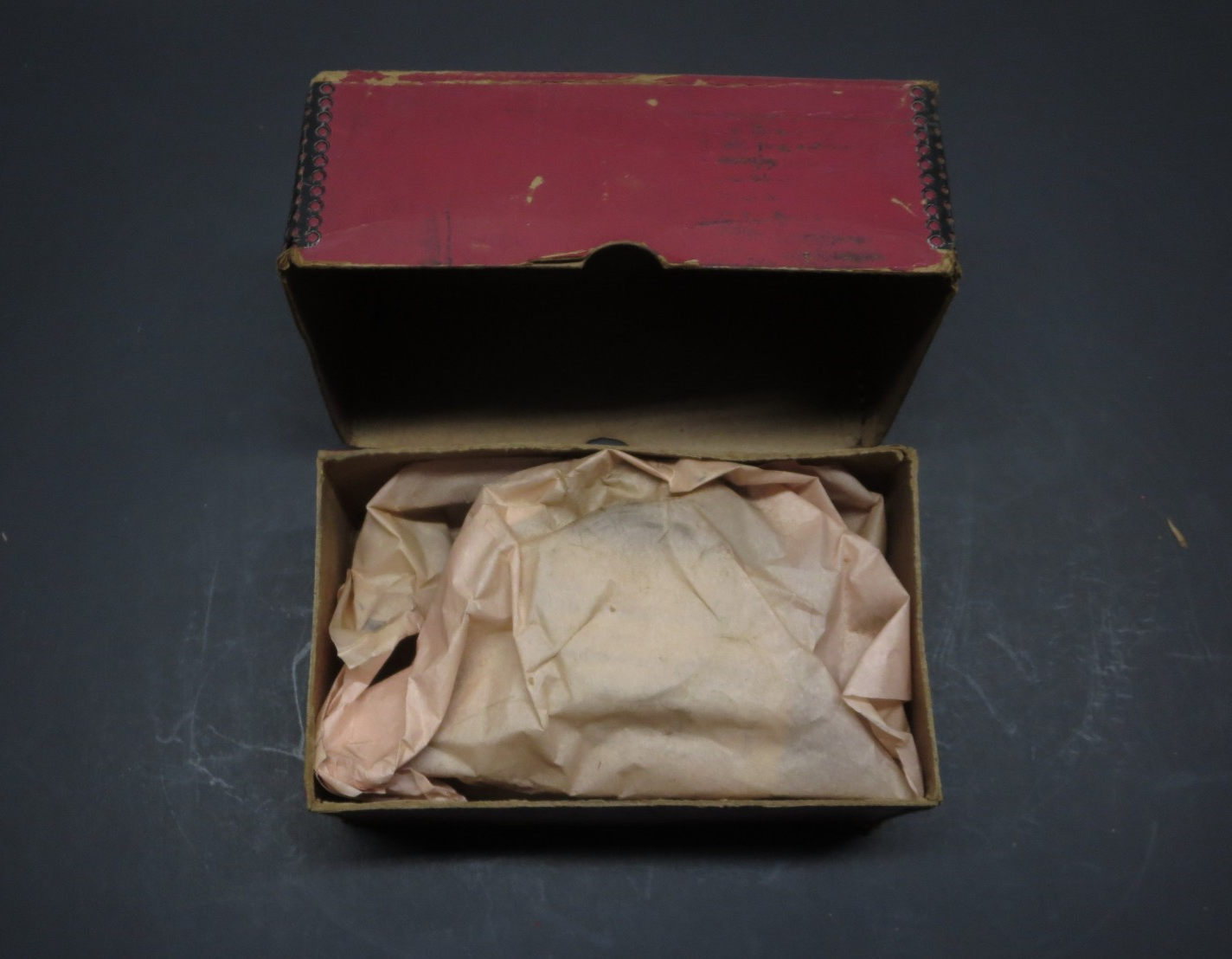 Ahlberg Bearing 1-11/16" Pillow Block EC-111 Collector Grade w/ Man (1947–1952)