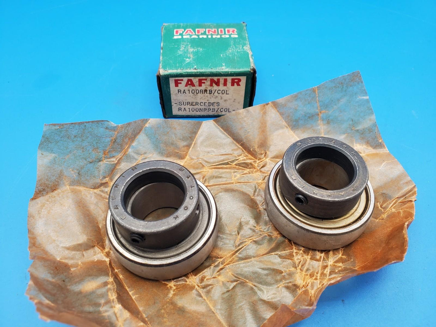 LOT OF 2 PCS FAFNIR RA100RRB + COL BEARING W/ COLLAR 