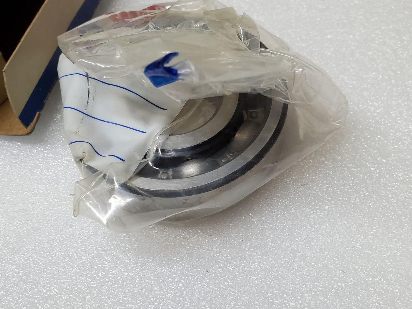 ND 3305 Bearing NOS USA In Detroit Ball Bearing Co. Box