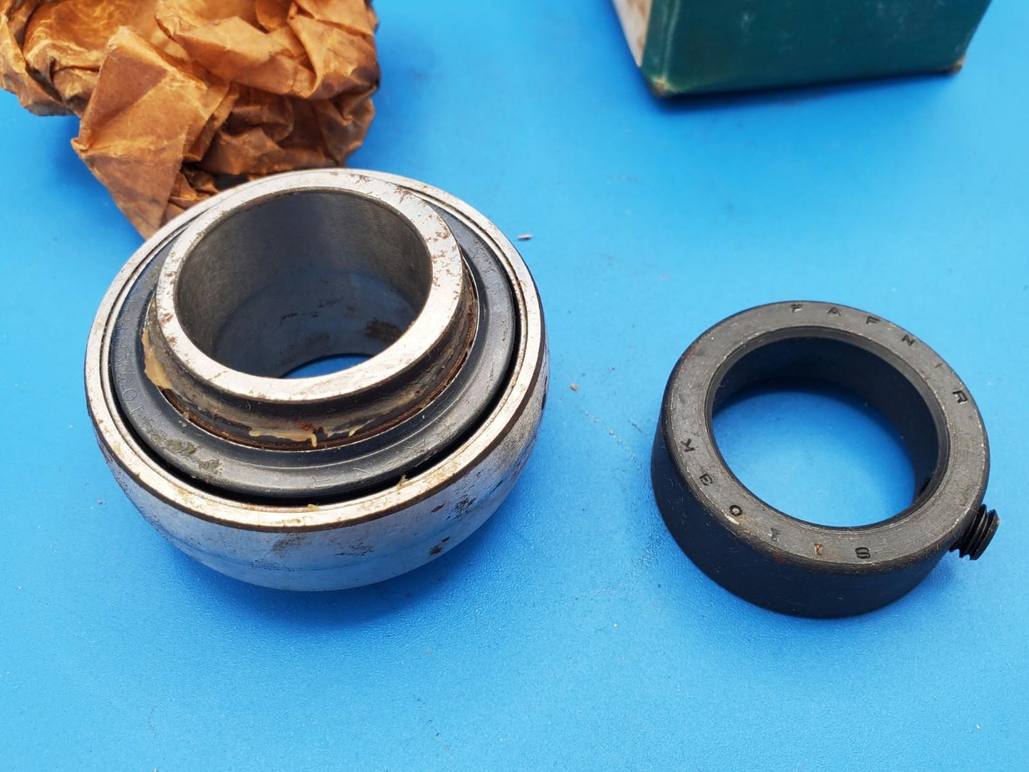 Fafnir G1103KRRB & COL Insert Bearing Includes Collar 1-3/16" Bore NOS