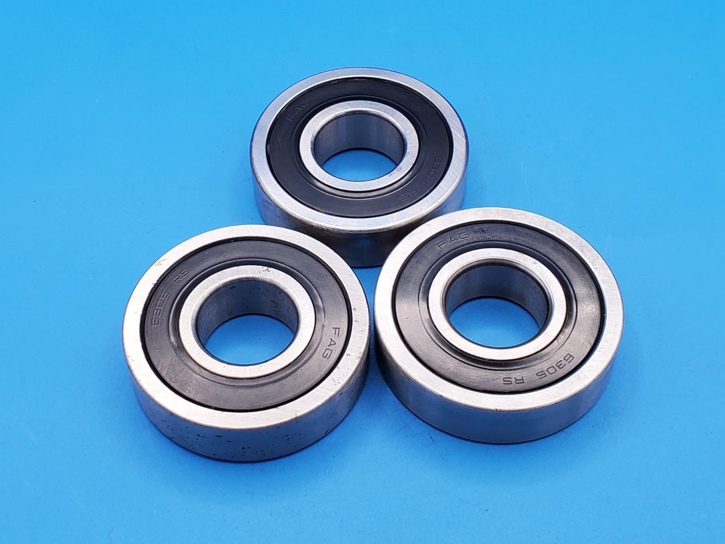 LOT OF 3 x FAG 6305-RS BEARING RUBBER SEALED 6305RS 25x62x17 mm