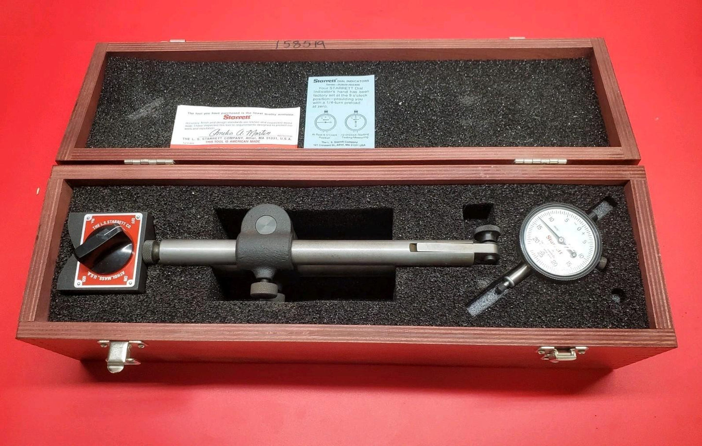 Starrett 659BZ Magnetic Base W/ 25-131 Indicator Set