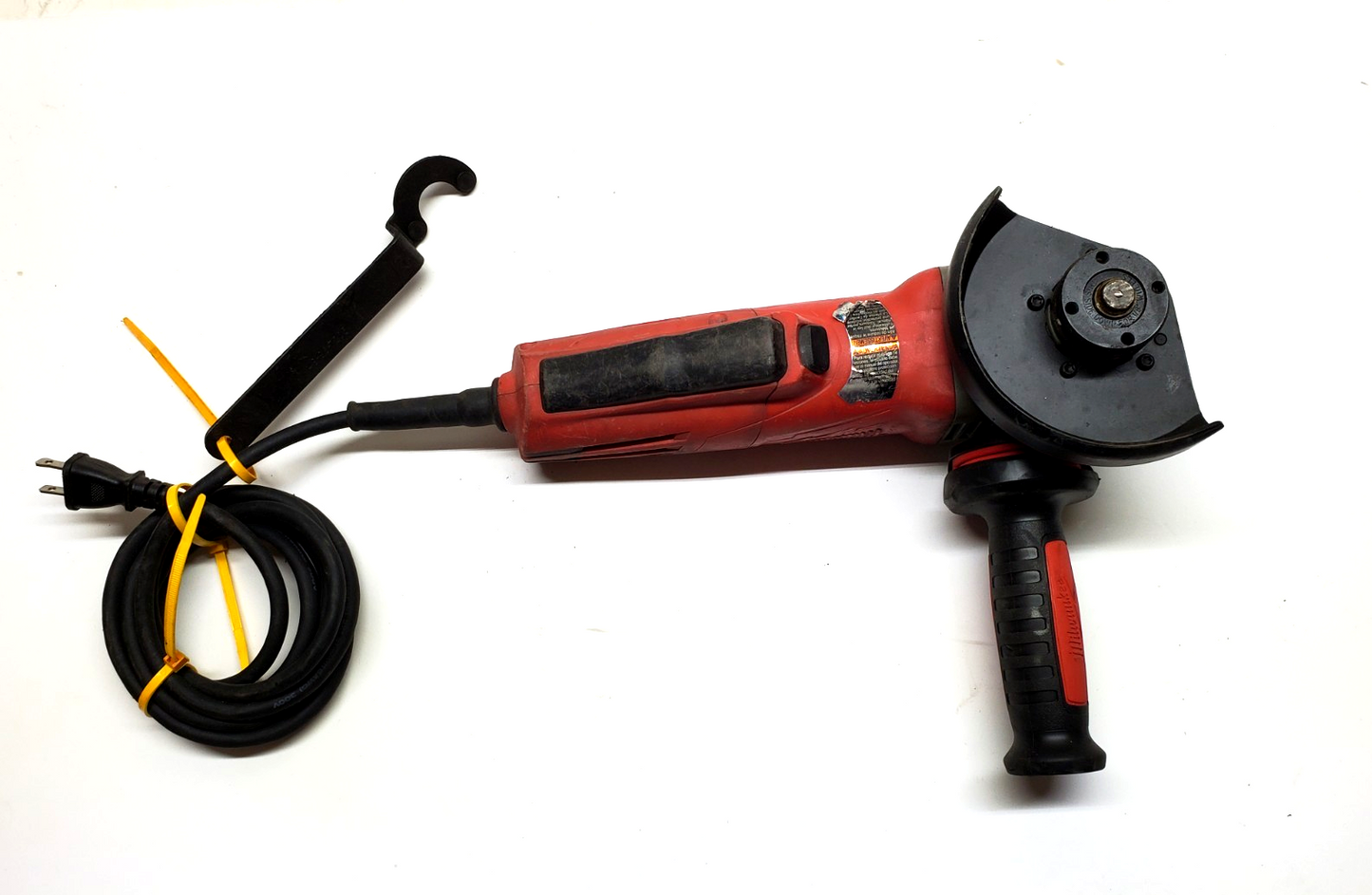 Milwaukee 11 Amp Angle Grinder 4-1/2" Refurb. w/ Many New OEM Parts p/n 6147-31