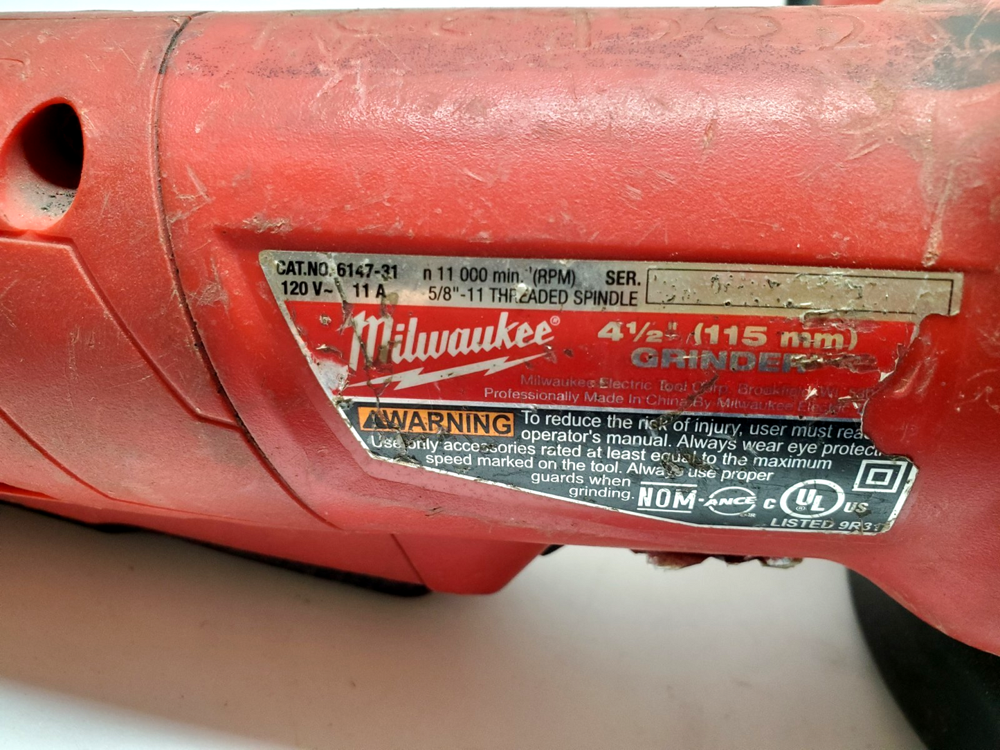 Milwaukee 11 Amp Angle Grinder 4-1/2" Refurb. w/ Many New OEM Parts p/n 6147-31