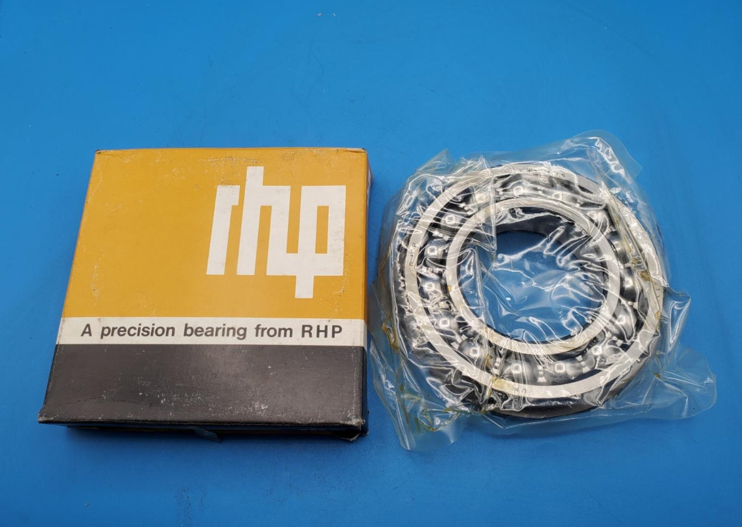 RHP M213NRJ RR Ball Bearing W/ Snap Ring NOS Sealed - Made in England