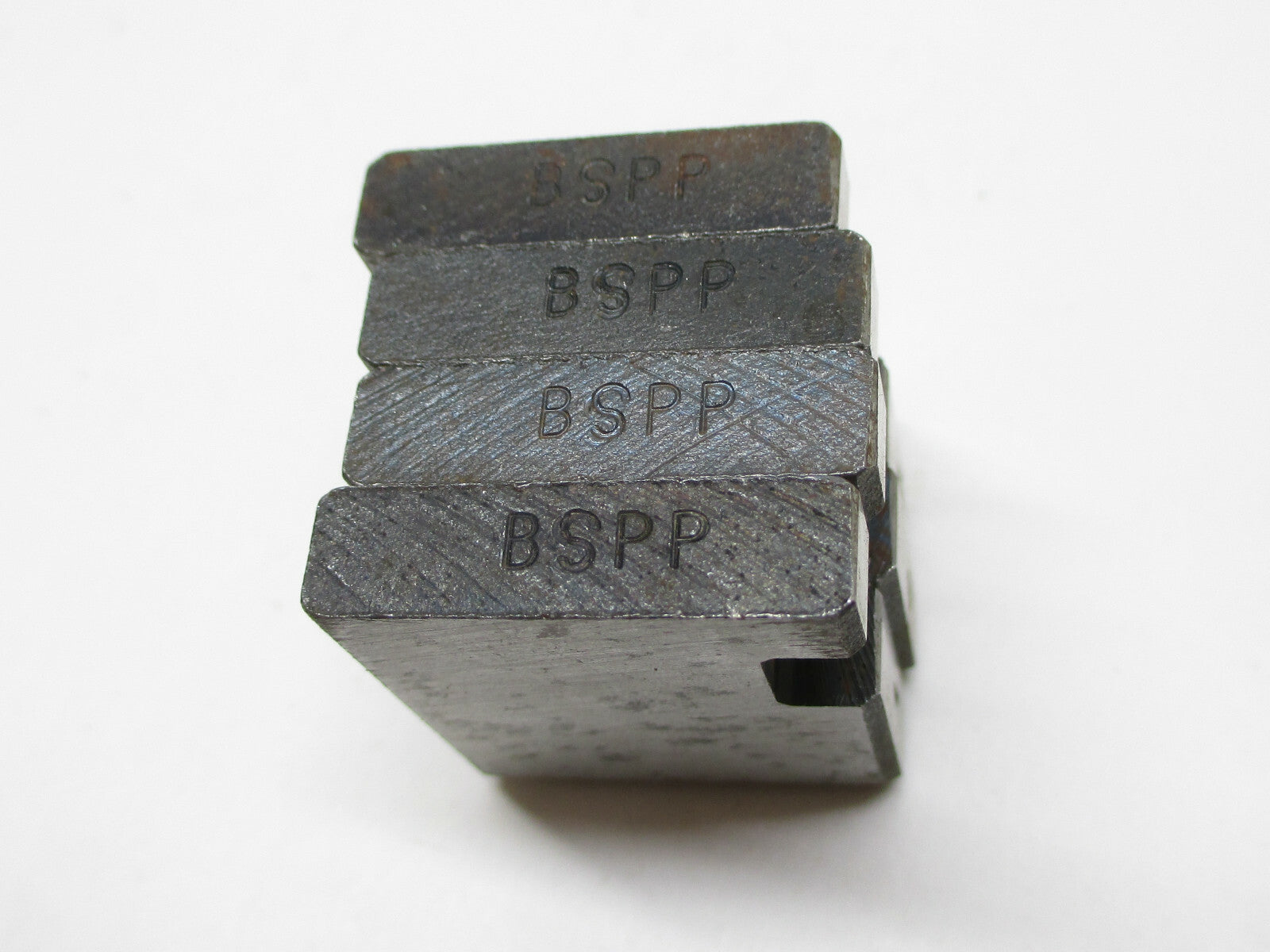 Ridgid 66220 12R 1-1/4 inch BSPP Dies