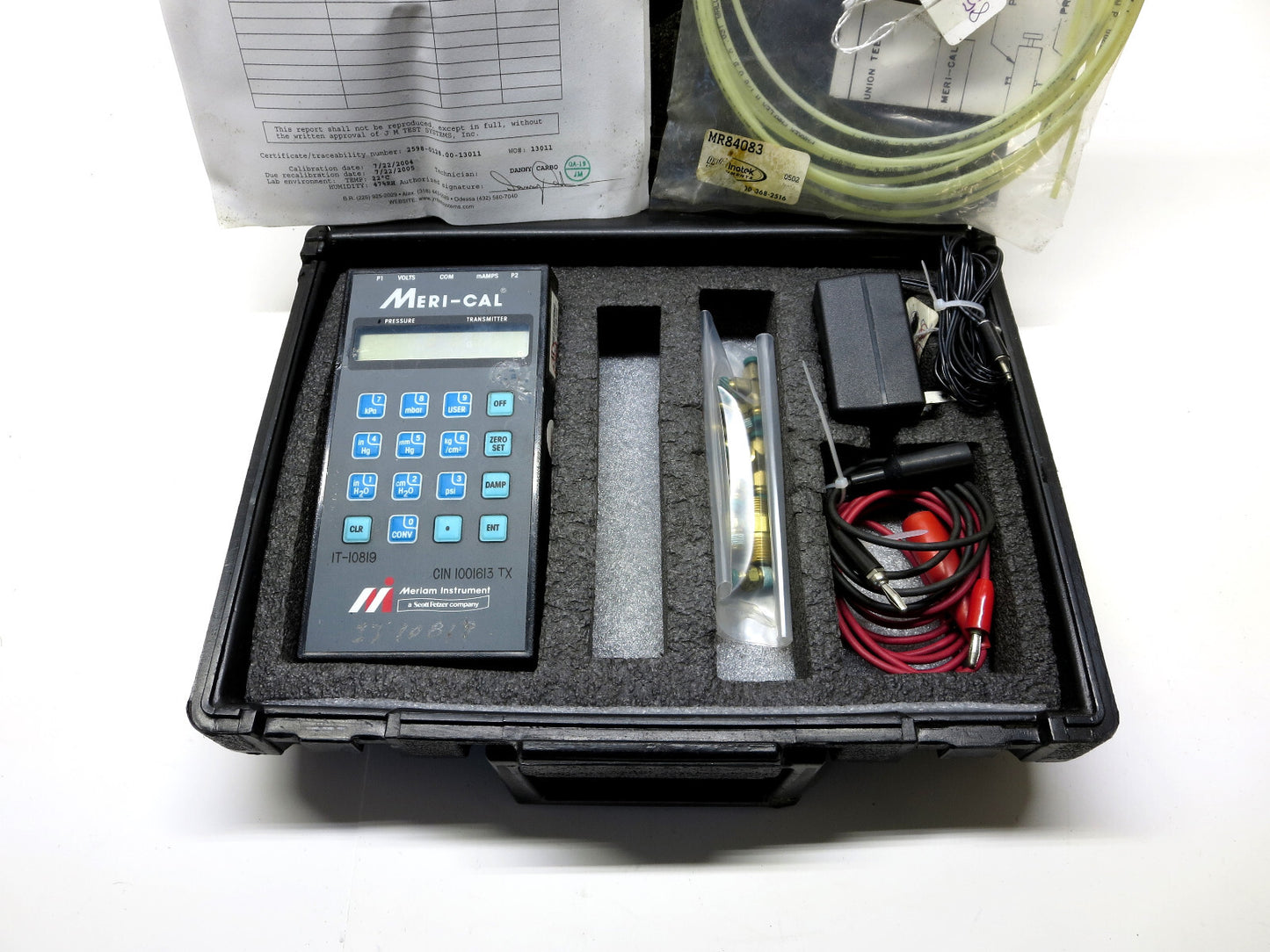 Meriam Meri Cal LP2000C Digital Manometer Calibrator w/ Accessories 0-2,000 H20