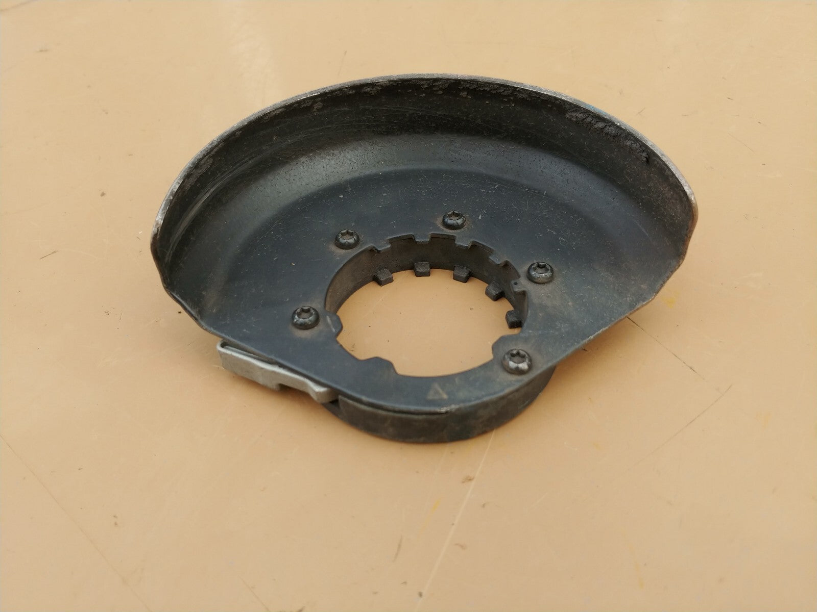1 ea. Milwaukee 14-32-0210 4-1/2 in. (115mm) Type 27 Grinder Guard