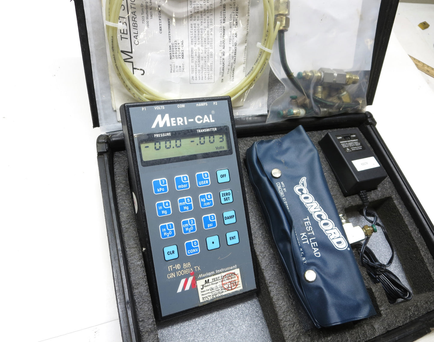 Meriam Meri Cal LP2000C Digital Manometer Calibrator w/ Accessories 0-2,000 H20