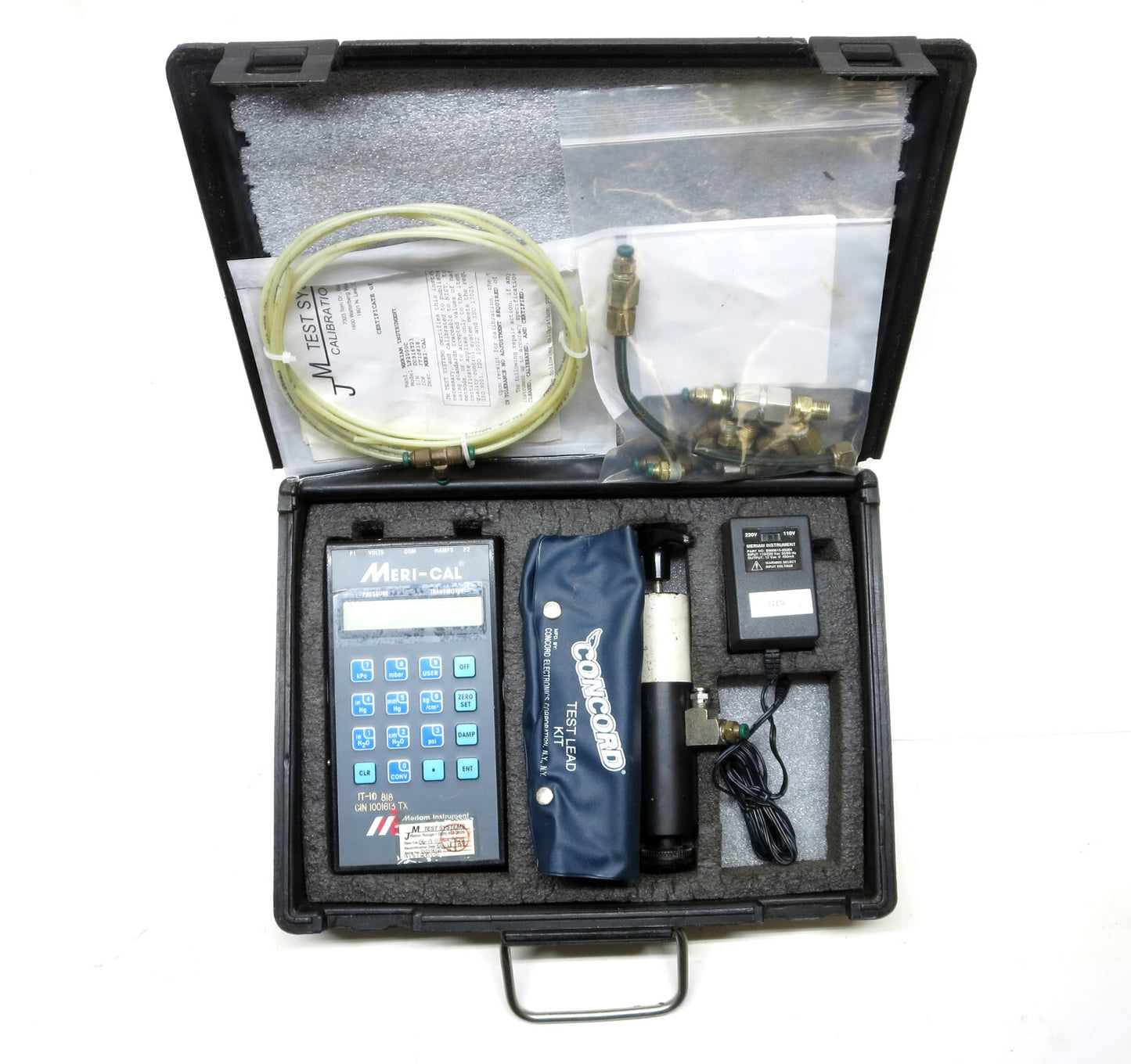 Meriam Meri Cal LP2000C Digital Manometer Calibrator w/ Accessories 0-2,000 H20