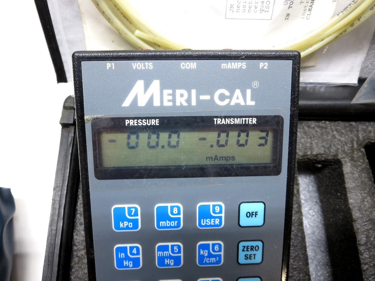 Meriam Meri Cal LP2000C Digital Manometer Calibrator w/ Accessories 0-2,000 H20