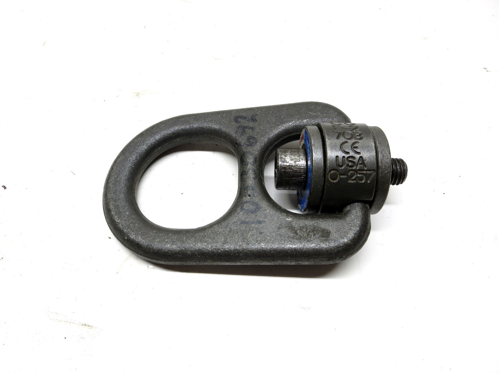 Crosby Cold-Tuff 6608121 Swivel Hoist Ring HR-1000CT 3,200 lbs 5/8 - 11 x 2.25