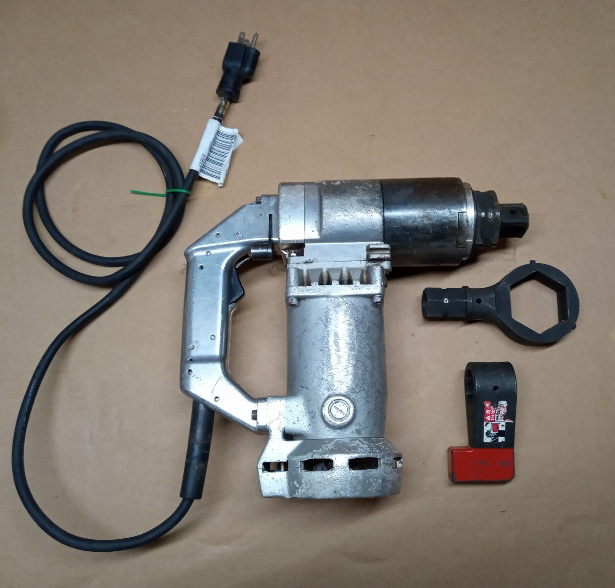 TONE Wrench STC12AE 120V Electic Torque Multiplier 1 in. Drive New Cord *TESTED