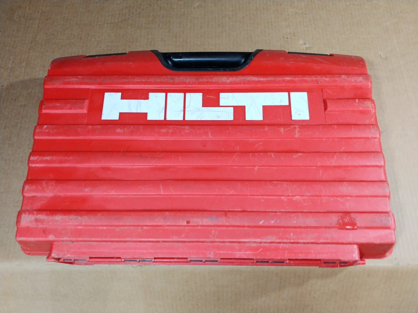 HILTI TE 40 AVR Replacement Case W/ Grease Very Good Condition.