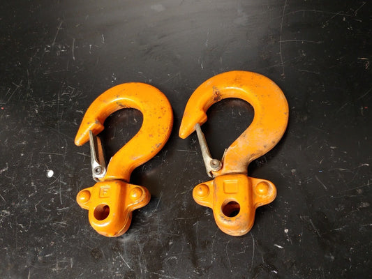 LOT OF 2 Ingersoll Rand 1 Ton Hoist Top Hooks P/N 2372845 for VL2-010 NOS
