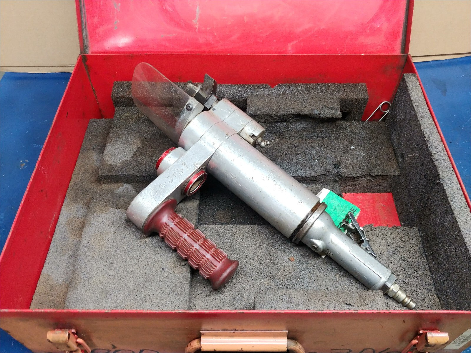 ESCO Millhog HHB-5000 Air Pipe Beveling Machine w/ Case USA Tested SN 02F10W52