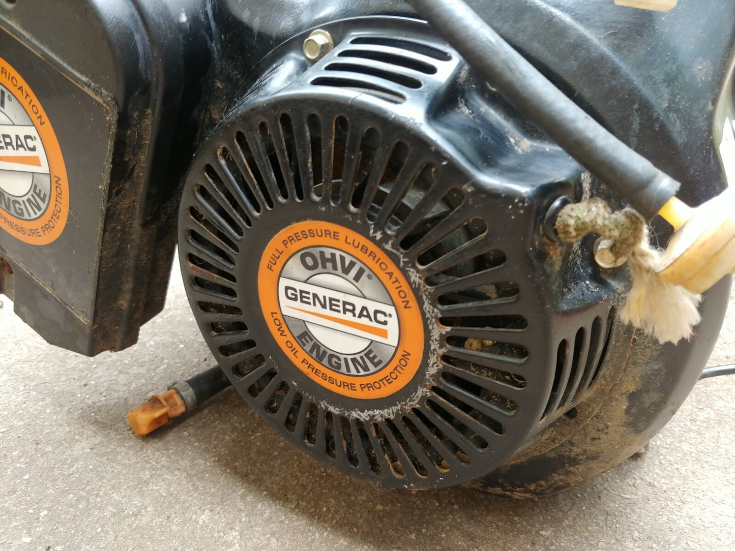 Generac 0K5238 OHVI Engine 407 CC from XP6500E Generator W Alternator (Parts)