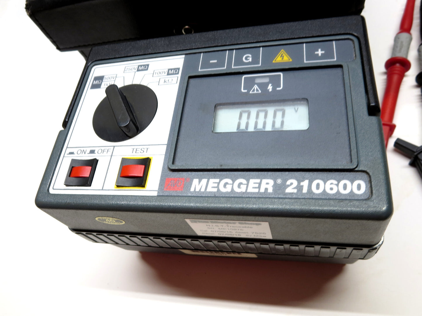 AVO MEGGER 210600 Insulation Tester Kit 1000V s/n 101034916 Made in UK