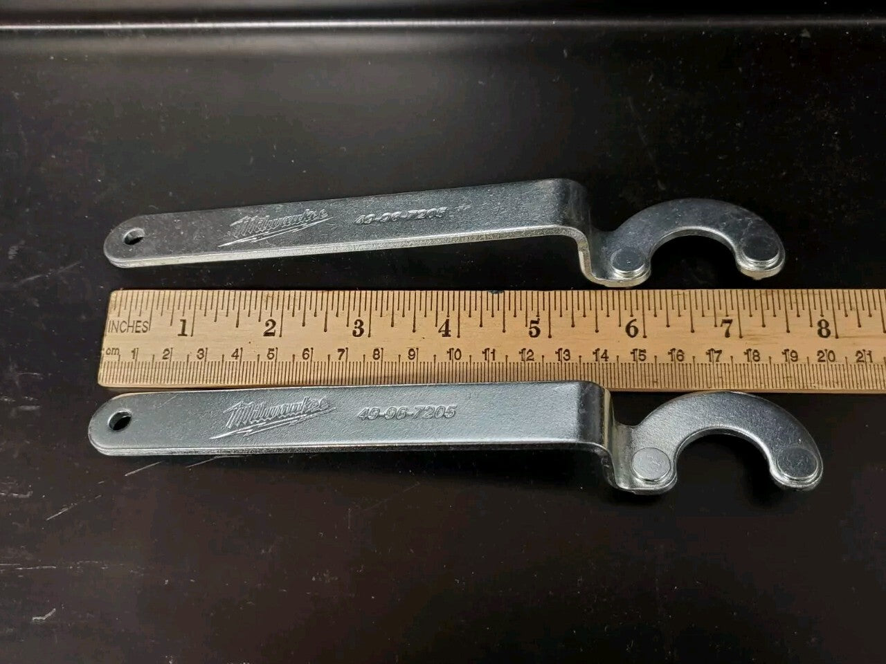 LOT of 2x Milwaukee Grinder Steel Spanner Wrenches 49-96-7205