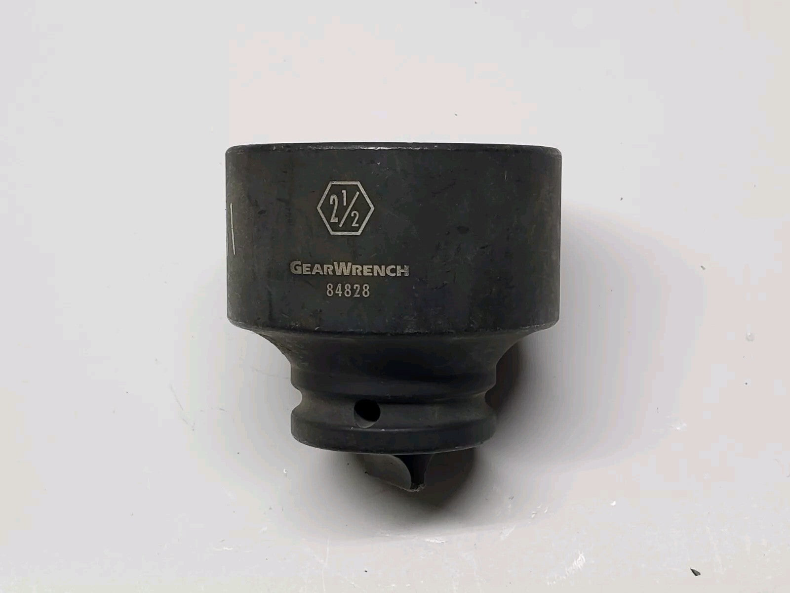 Apex GearWrench 84828 2-1/2 in. Standard Impact Socket 3/4 in Drive. 6 pt