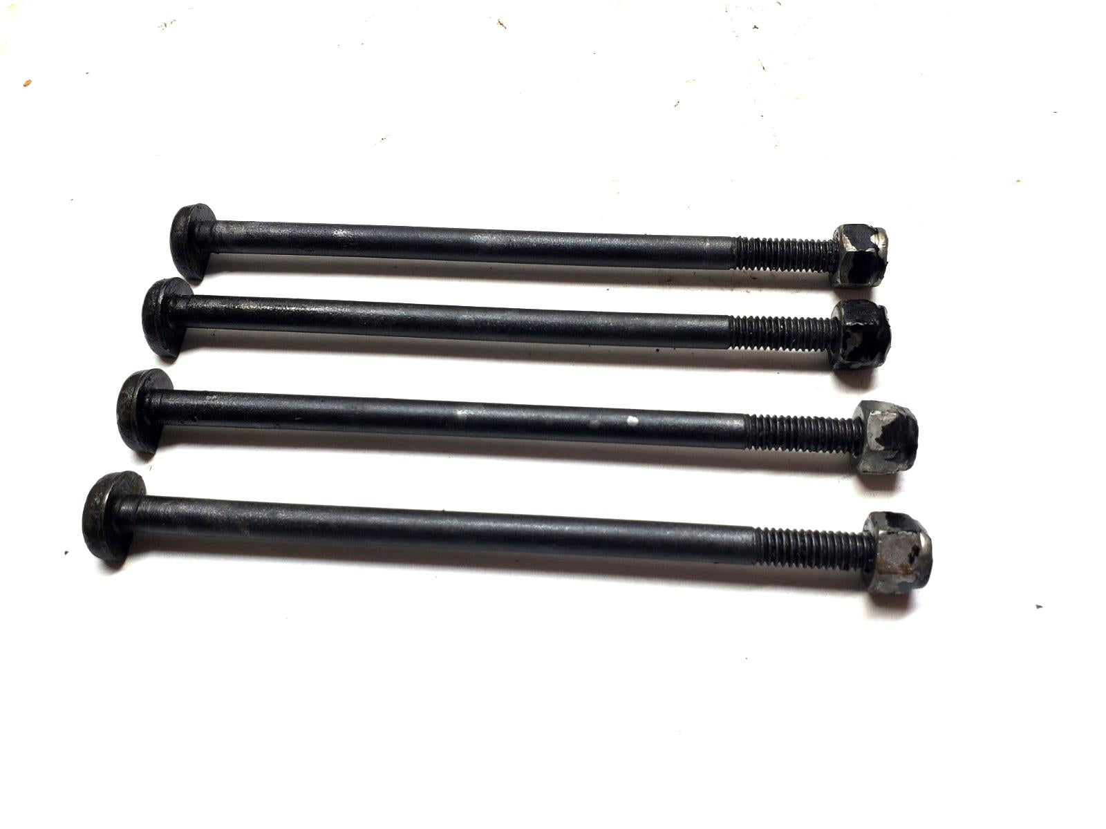 CLECO 869066 Housing Bolts & Nuts SET of 4 WT2119 & WT2120 Impact Wrenches