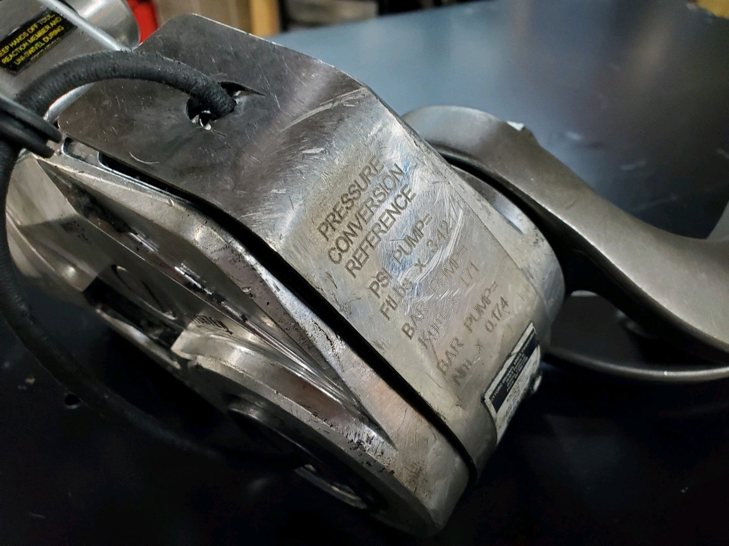 HYTORC HY-AVANTI 3 Hydraulic Torque Wrench 1 in. Drive Torque Tested