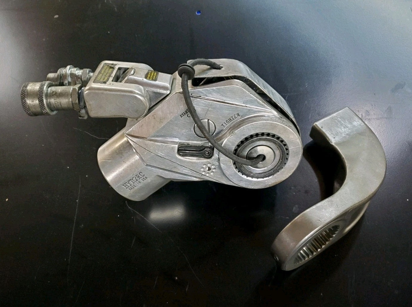 HYTORC HY-AVANTI 3 Hydraulic Torque Wrench 1 in. Drive Torque Tested