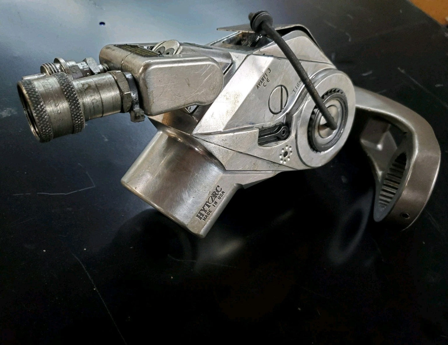 HYTORC HY-AVANTI 3 Hydraulic Torque Wrench 1 in. Drive Torque Tested