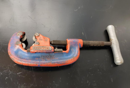 Ridgid 32870 Four Wheel Pipe Cutter 3/4 TO 2 in. No. 42A Made in USA Good!