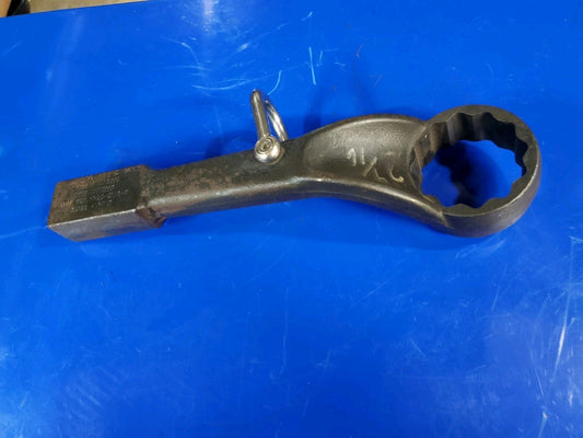 SNAP-ON TOOLS WILLIAMS #8815W Striking Wrench, 2-9/16" / 65mm With Shackle USA