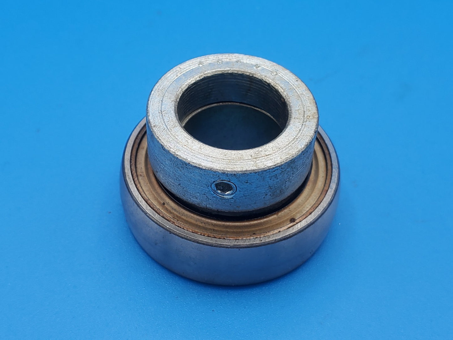 SKF 1732205-15 Insert Bearing w/ Eccentric Collar – 15/16" Shaft Made in France