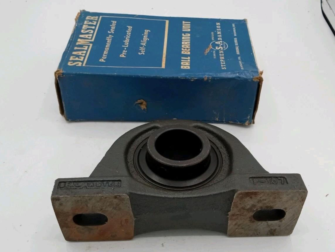Sealmaster  NP-24 C (NEW IN BOX) 1-1/2 Shaft Size. USA