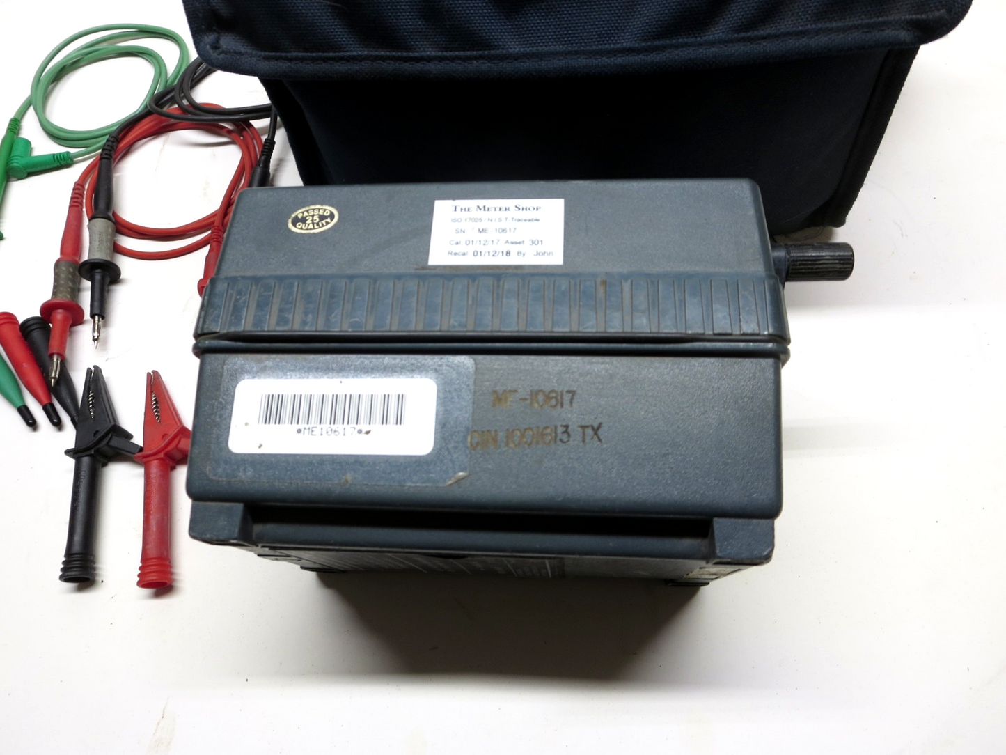 MEGGER 212159 MJ159 Insulation Tester w/ Case, Leads & 2017/2018 Prior Cal. Tag
