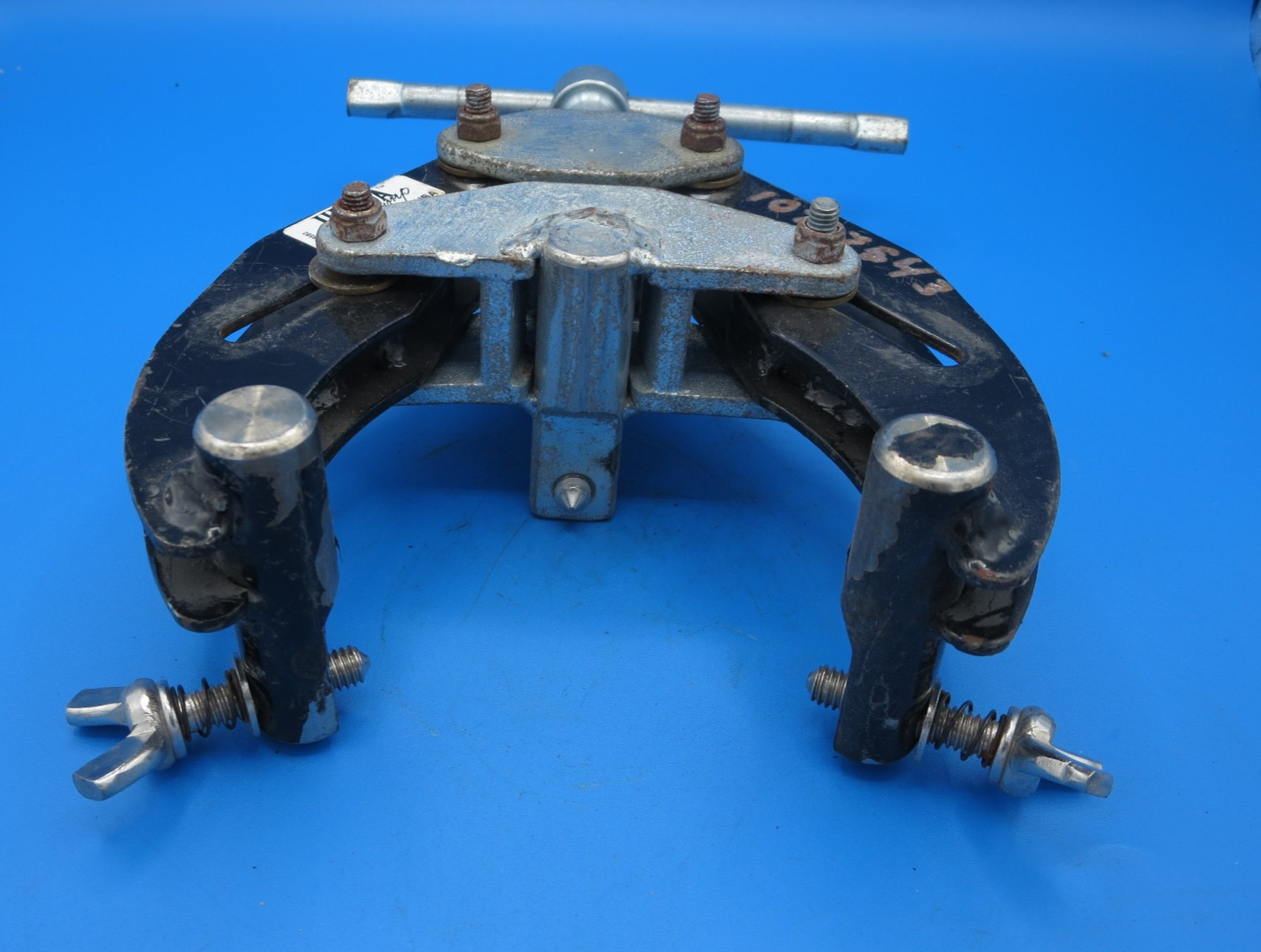 SUMNER Ultra Clamp 781130 Pipe Clamp 1 to 2-1/2" Adjustable UC1-2.5