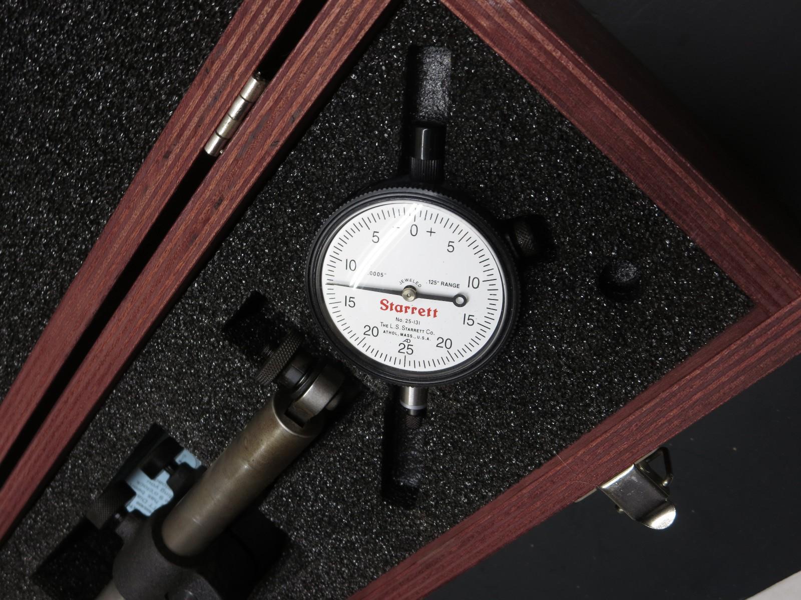 Starrett 659BZ Mag Base W/ 25-131 Indicator And Case p/n 55948 USA