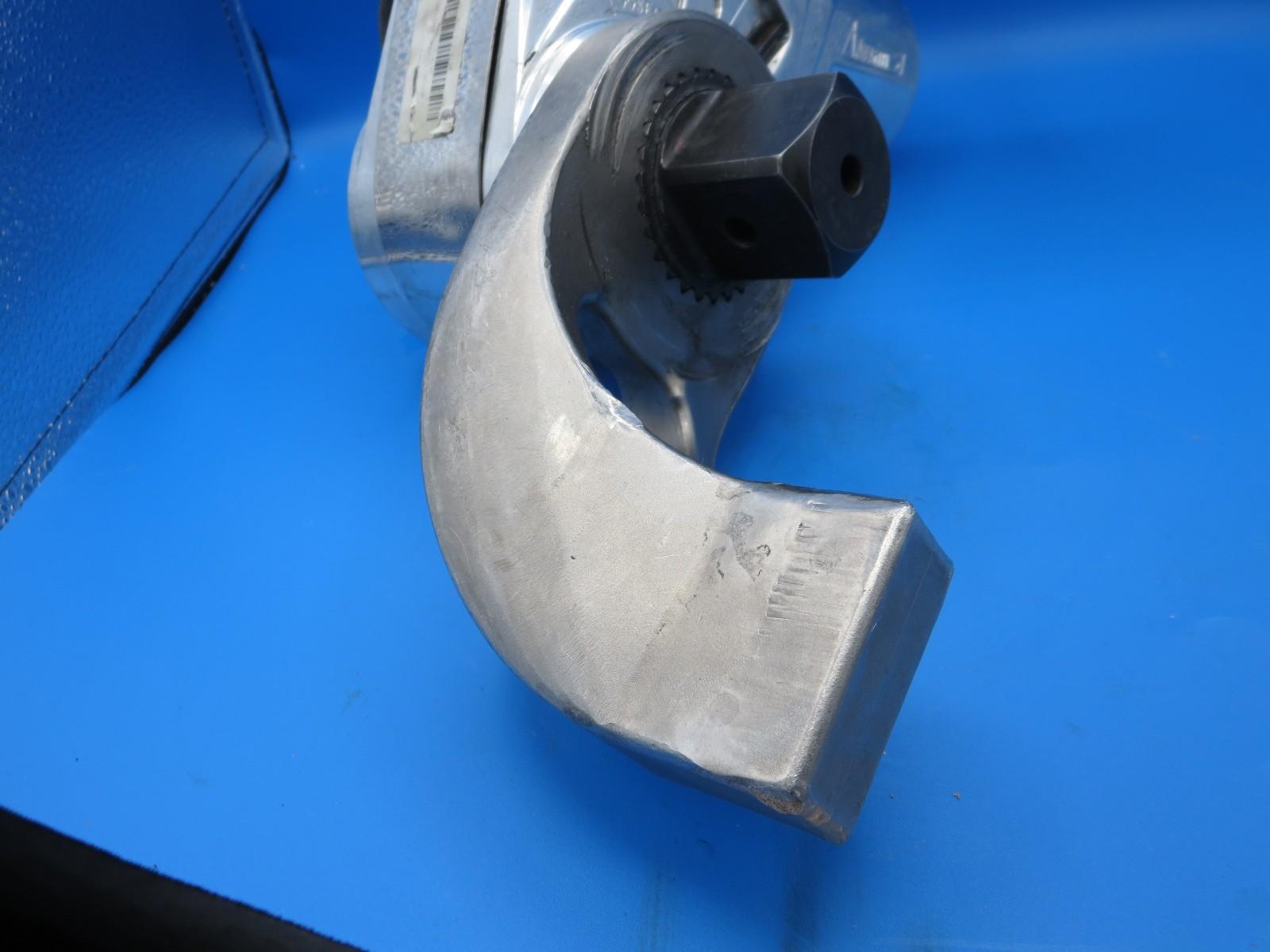 HYTORC HY-AVANTI 5 Hydraulic Torque Wrench 1-1/2 in. Drive Torque Tested