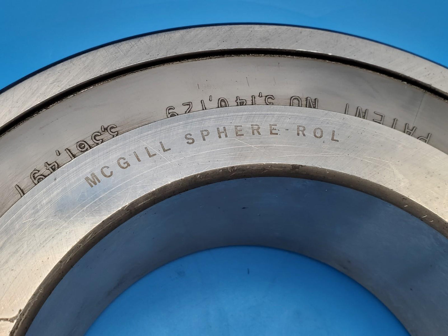 NOS McGill SB22230W33SS Spherol Radial Roller Bearing SB-22230-C3-W33-SS-NEPB