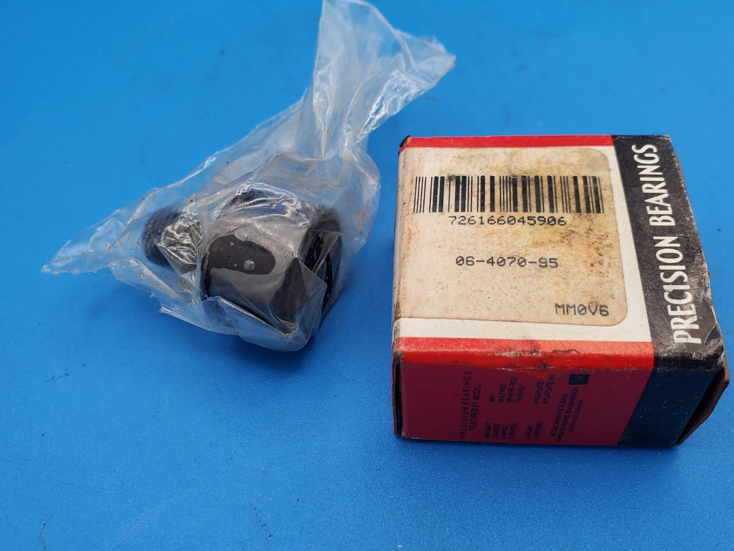McGill 06592 Bearing Cam Follower Roller CF 2637 No Washer