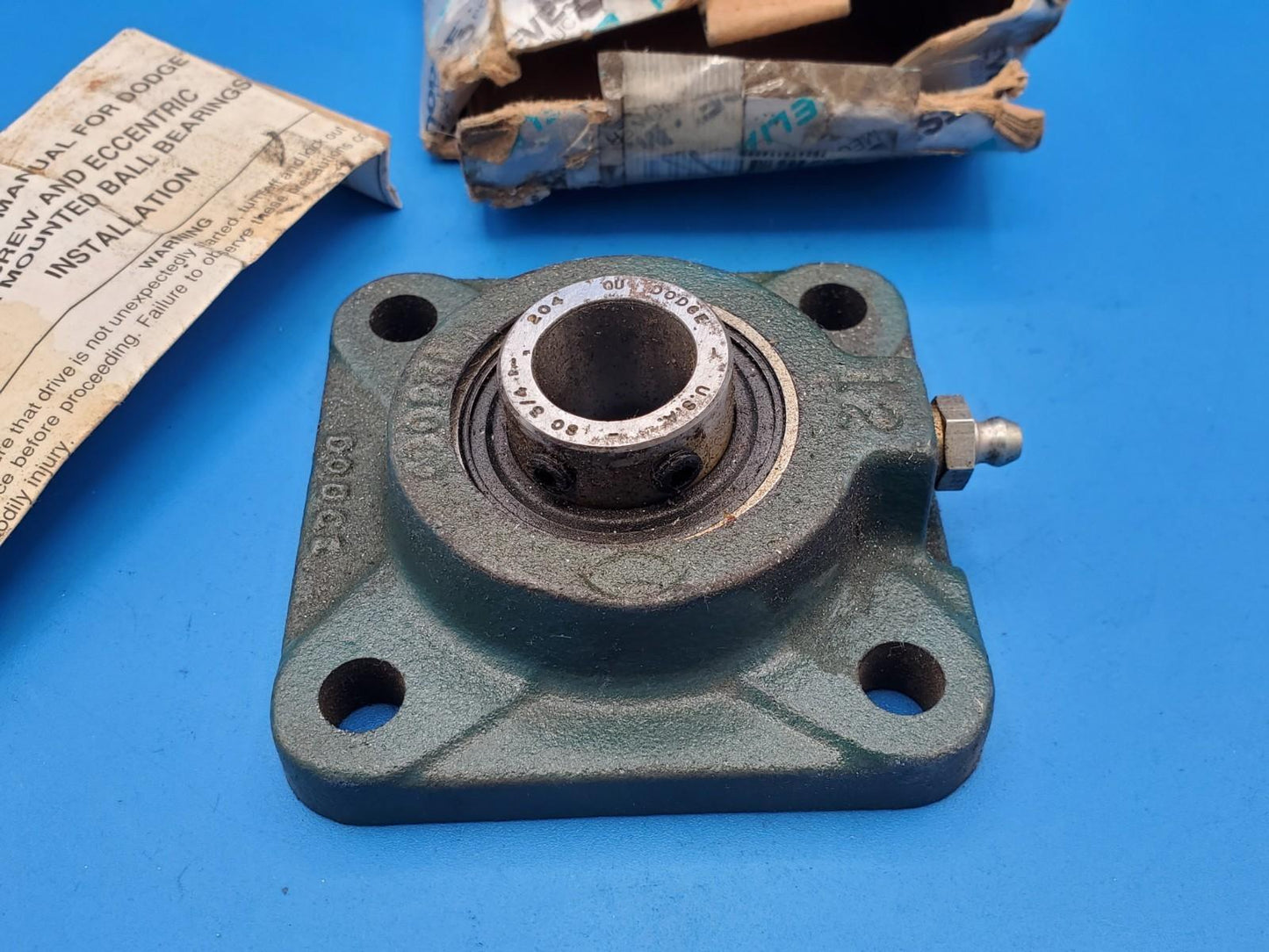 1 ea. Dodge 124100 4-Bolt Flange Mount Bearing 3/4" Bore NOS