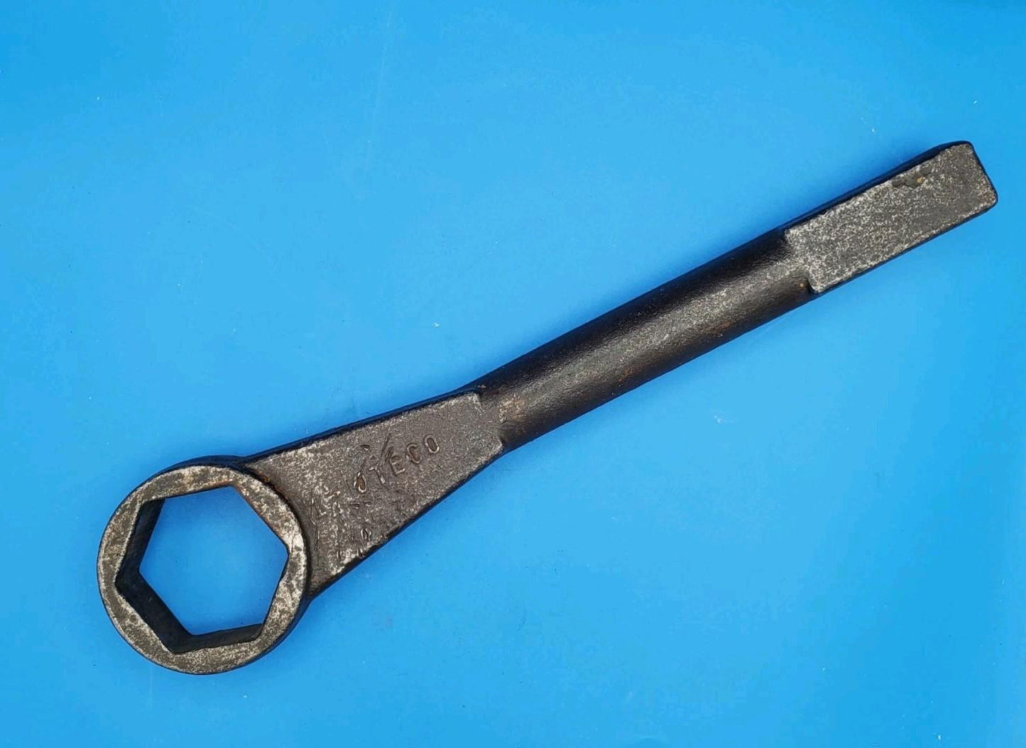 Oteco BW5125  1-1/4" Stud Nut Hammer Striking Wrench